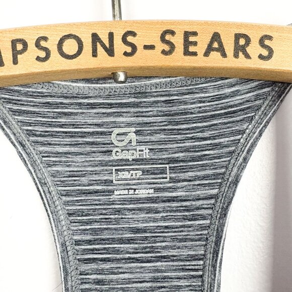 GAP Fit Womens Athletic Yoga Tank Top Heather Grey XS - Picture 3 of 5